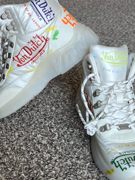 von dutch Shoes - NWOT Von Dutch White Puffer Shoe High Top Sneakers Wmn 7.5 Rave Punk Skater